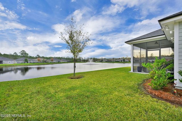 1724 AUSTIN LAKE Way, Middleburg, FL 32068