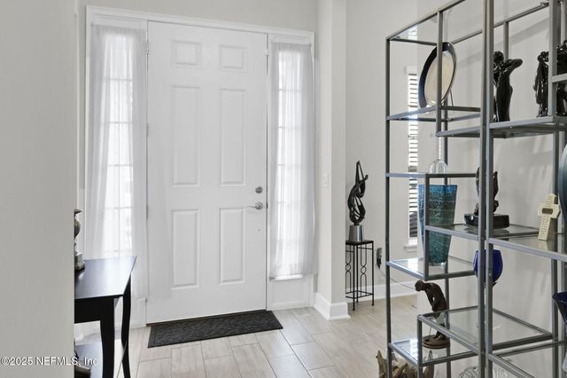 1724 AUSTIN LAKE Way, Middleburg, FL 32068