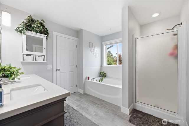 23404 SE 263rd Street, Maple Valley, WA 98038