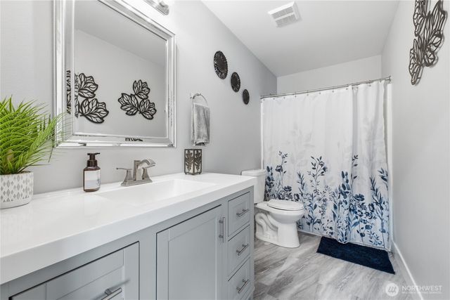 23404 SE 263rd Street, Maple Valley, WA 98038
