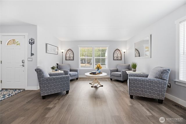 23404 SE 263rd Street, Maple Valley, WA 98038