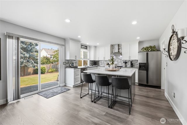 23404 SE 263rd Street, Maple Valley, WA 98038