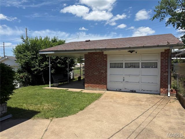 847 Catskill Drive, Unincorporated, MO 63125