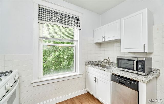 5202 Bancroft Avenue A, St Louis, MO 63109
