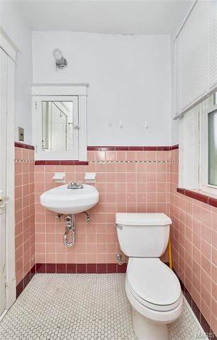 5202 Bancroft Avenue A, St Louis, MO 63109