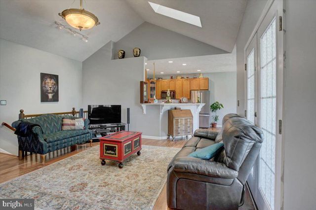 1983 FARMALL DRIVE, Greencastle, PA 17225