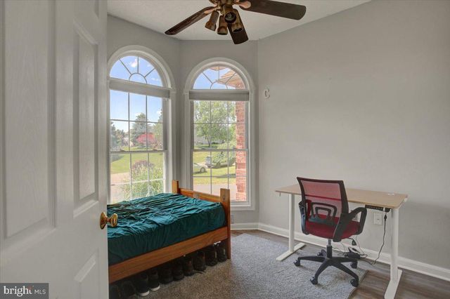 1983 FARMALL DRIVE, Greencastle, PA 17225
