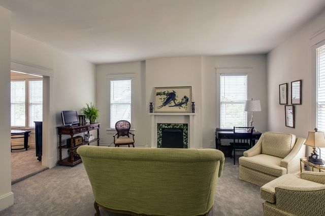 210 5th Ave S Apt 3, Franklin, TN 37064