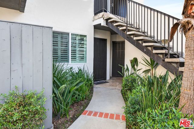 630 N Orlando Avenue 1, West Hollywood, CA 90048