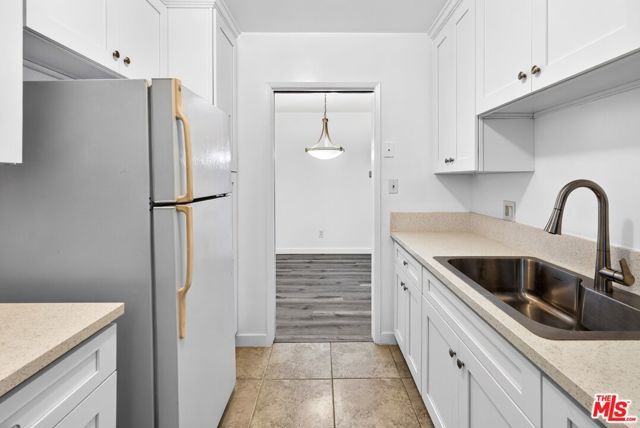 630 N Orlando Avenue 1, West Hollywood, CA 90048