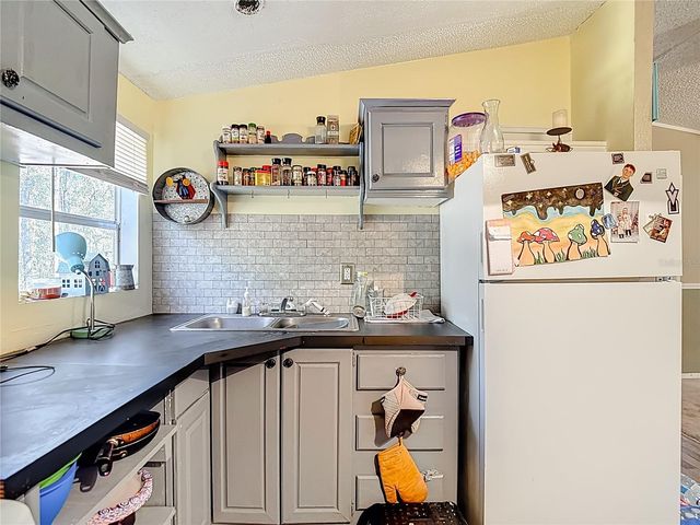 6421 SUNNYSIDE RANCH ROAD, Brooksville, FL 34602