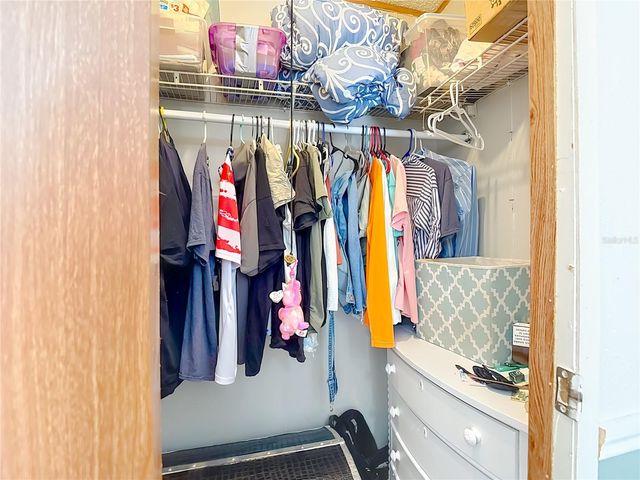 6421 SUNNYSIDE RANCH ROAD, Brooksville, FL 34602