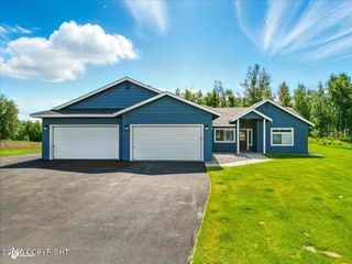7770 E Sandstone Drive, Wasilla, AK 99654