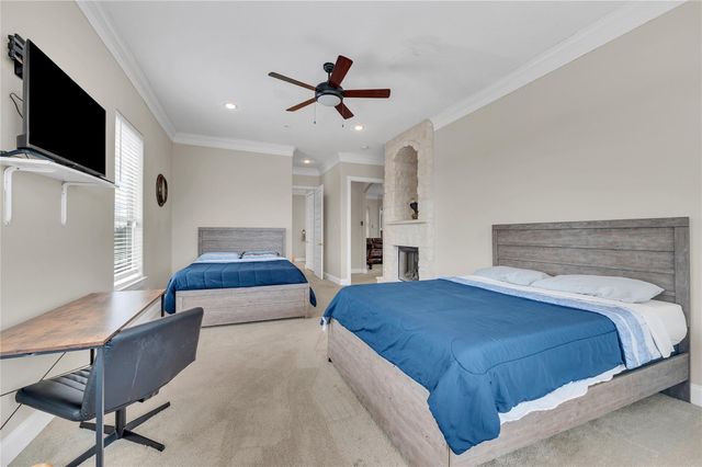 615 29th Street, San Leon, TX 77539