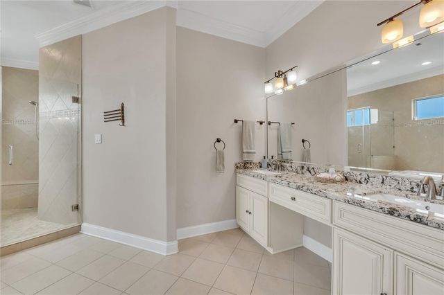 615 29th Street, San Leon, TX 77539