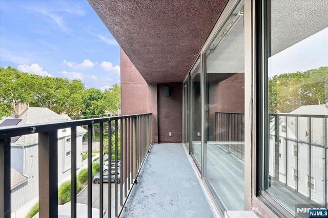 55 Clinton Place 404, Hackensack, NJ 07601