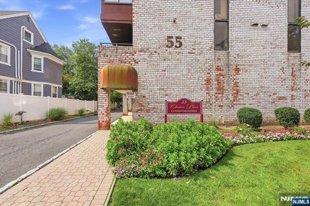 55 Clinton Place 404, Hackensack, NJ 07601