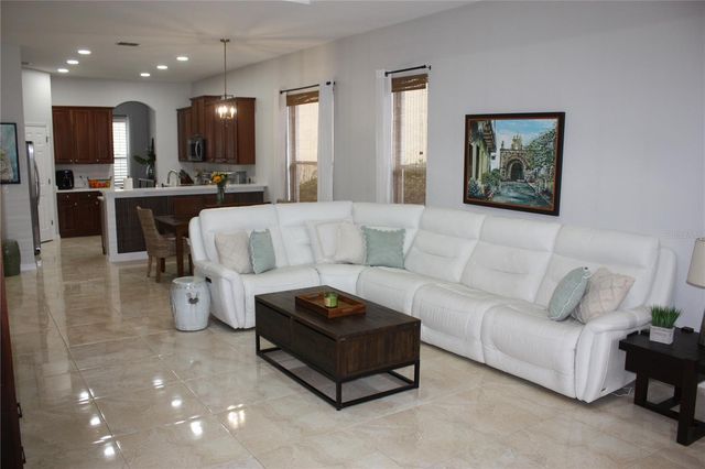 102 AVERY LAKE DRIVE, Winter Springs, FL 32708