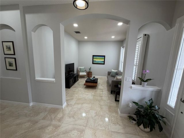 102 AVERY LAKE DRIVE, Winter Springs, FL 32708