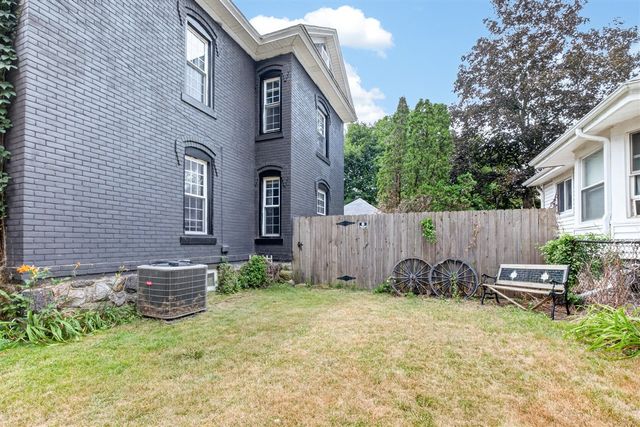 66 Magnolia Avenue, Battle Creek, MI 49017
