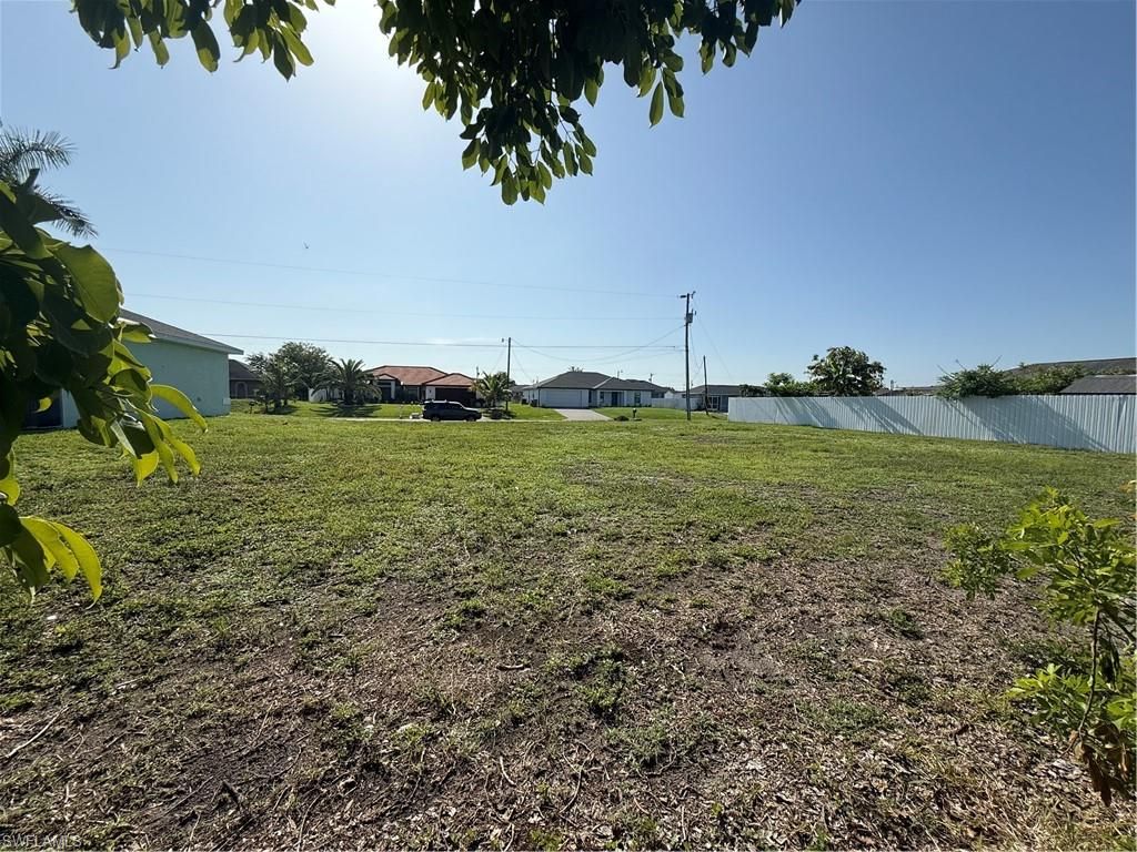 1224 NE 1st PL, CAPE CORAL, FL 33909 — photo 2