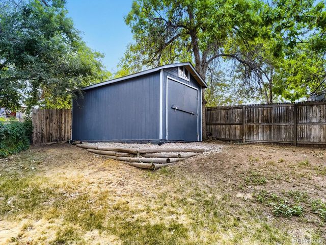 370 Helena Cir, Lone Tree, CO 80124