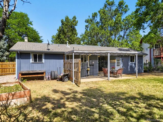 370 Helena Cir, Lone Tree, CO 80124
