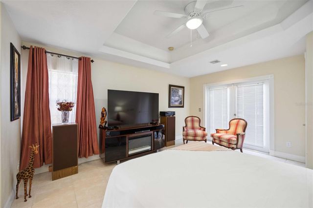 1621 DR MARTIN LUTHER KING WAY, Sarasota, FL 34234