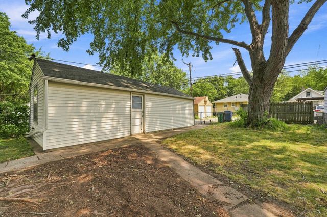 5709 45th Avenue S, Minneapolis, MN 55417