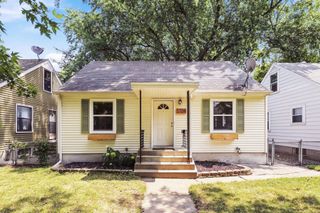 5709 45th Avenue S, Minneapolis, MN 55417