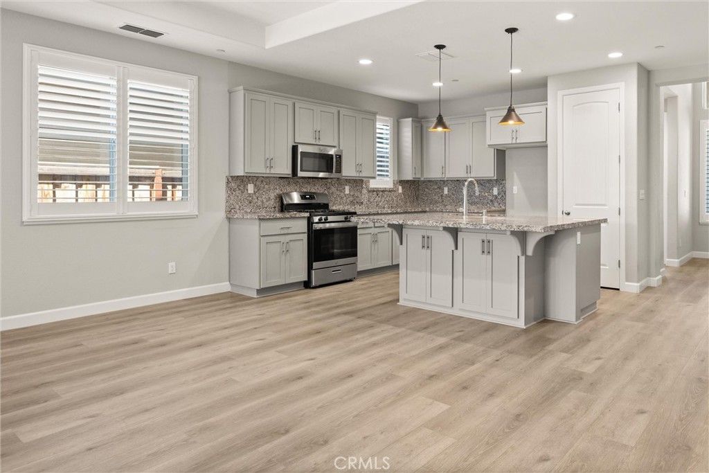 Image 18 of property listing at 439 Eel River Lane, Chico, CA 95973