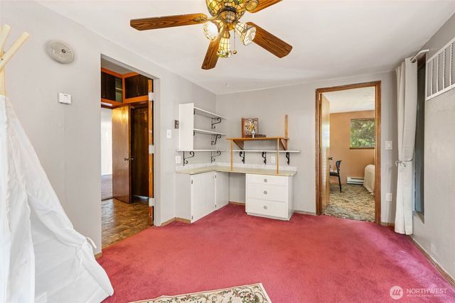 1735 E 65th Street, Tacoma, WA 98404