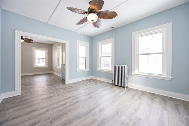 92 Alexander St, Framingham, MA 01702