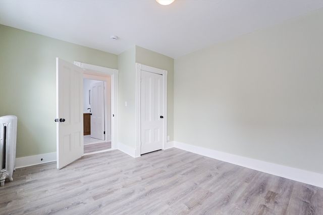 92 Alexander St, Framingham, MA 01702