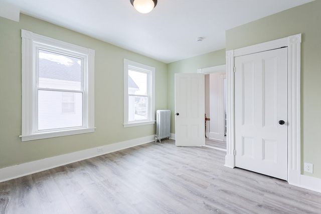 92 Alexander St, Framingham, MA 01702