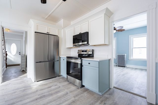 92 Alexander St, Framingham, MA 01702