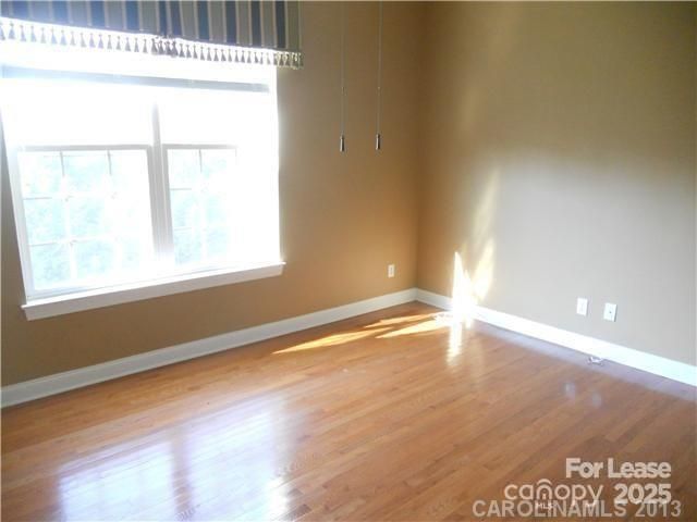 8536 Sagekirk Court, Charlotte, NC 28278