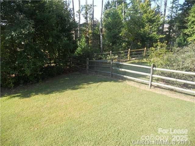 8536 Sagekirk Court, Charlotte, NC 28278