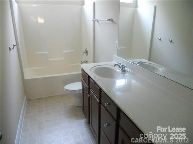 8536 Sagekirk Court, Charlotte, NC 28278