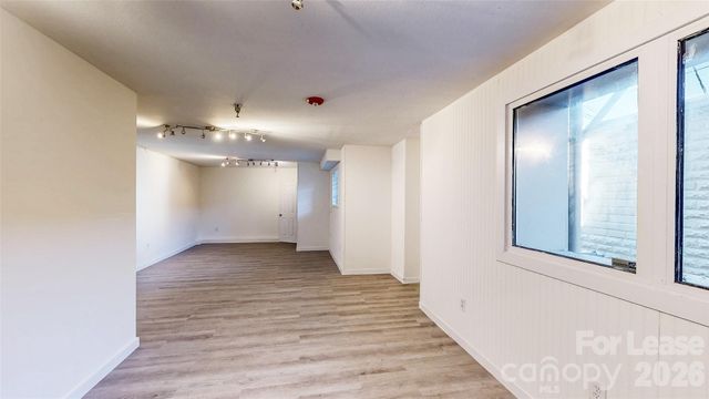 124 College Street Unit 100A, Asheville, NC 28801