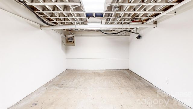 124 College Street Unit 100A, Asheville, NC 28801