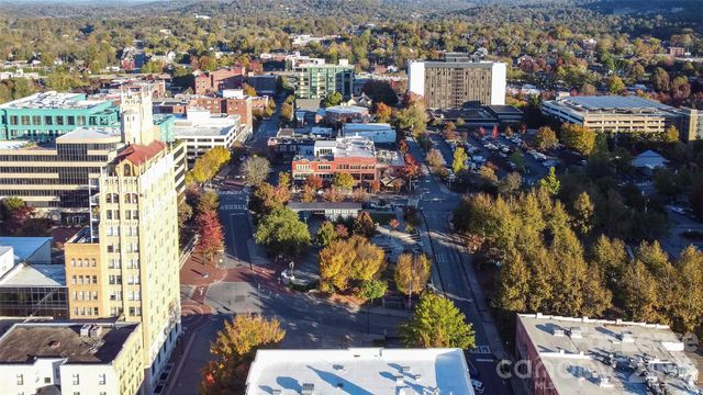 124 College Street Unit 100A, Asheville, NC 28801