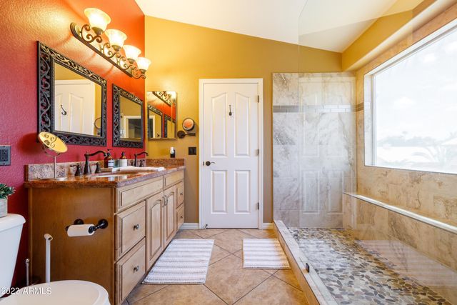 1431 E Century Avenue, Gilbert, AZ 85296