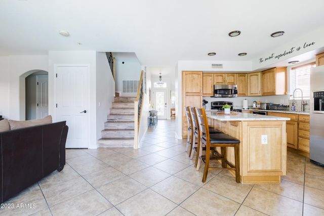 1431 E Century Avenue, Gilbert, AZ 85296