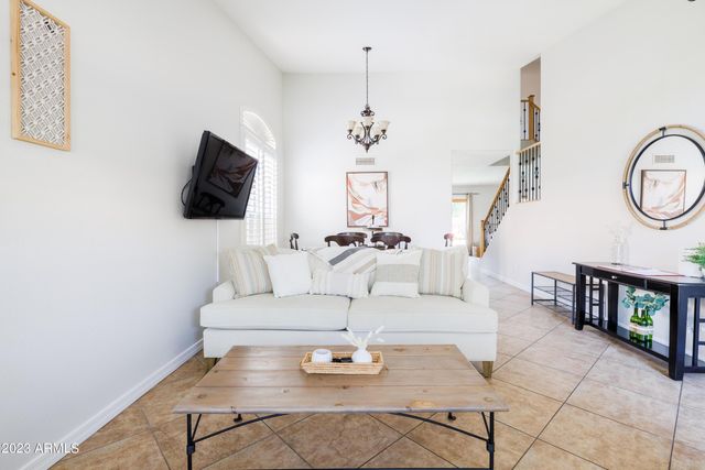 1431 E Century Avenue, Gilbert, AZ 85296