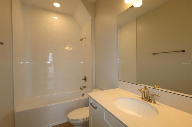 3818 WOLVES CREEK PLACE, Apopka, FL 32712