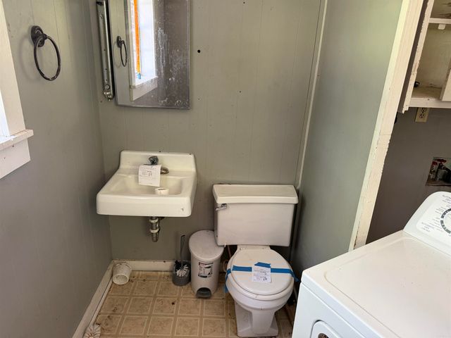 718 W Cross St, Dewitt, AR 72042