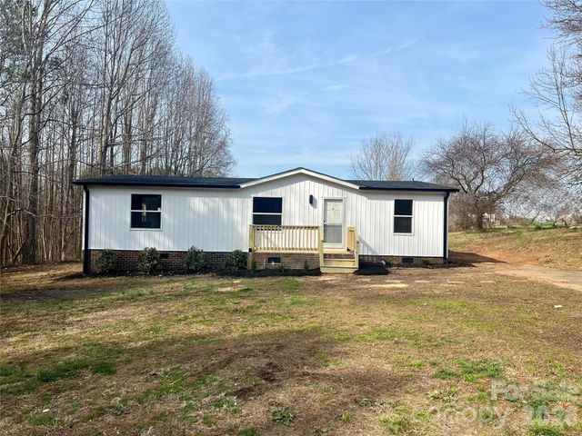 1012 Cherry Tree Court, Bessemer City, NC 28016