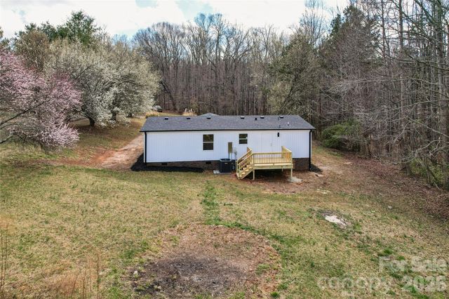1012 Cherry Tree Court, Bessemer City, NC 28016