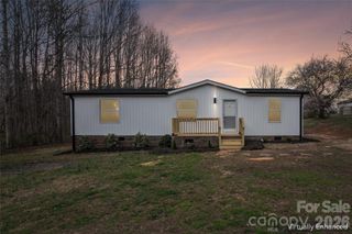 1012 Cherry Tree Court, Bessemer City, NC 28016